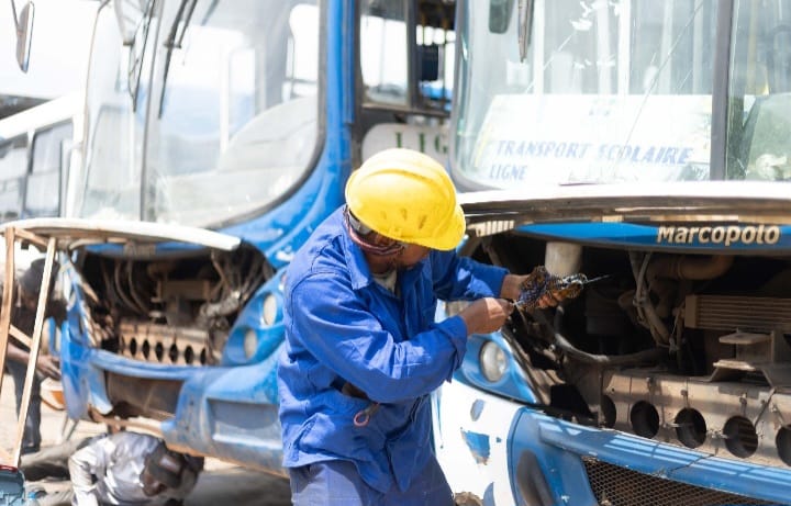 La SOGATRA Face à des Défis Financiers Majeurs : Fin de la Gratuité des Transports à Libreville?