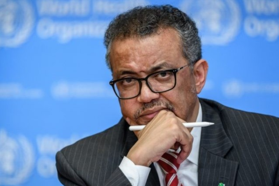 Le chef de l’OMS échappe de peu à une frappe aérienne lors d’une mission au Yémen