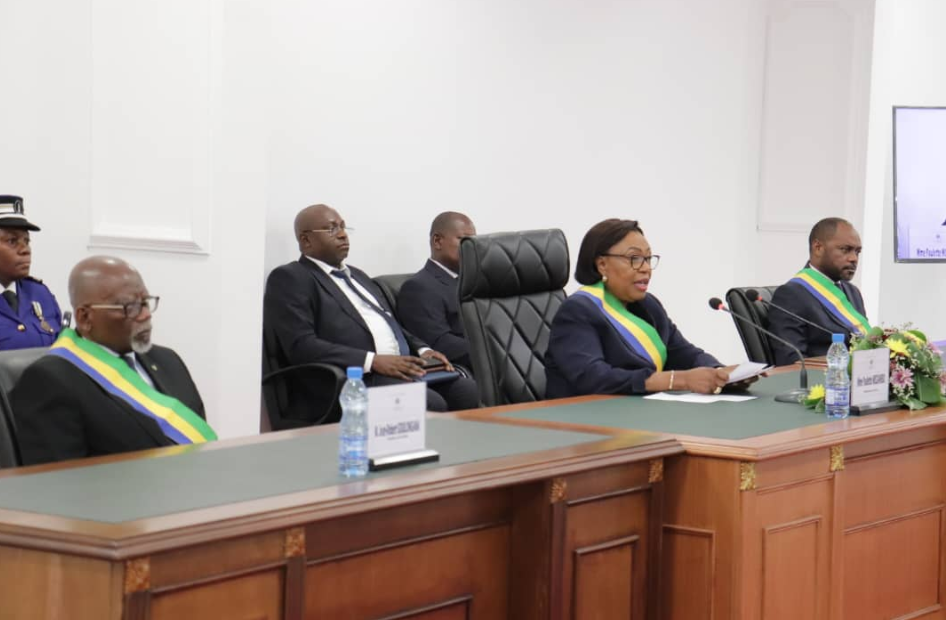 Lutte contre la pauvreté : des efforts insuffisants au Gabon selon le Sénat de la transition.