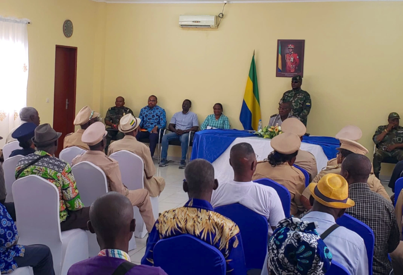 Lambaréné : échanges sur l’utilisation des 2 milliards et demi destinés aux projets de la ville.