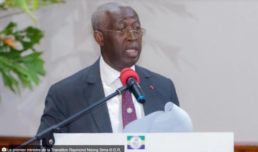 Gabon : Raymond Ndong Sima en croisade contre la corruption et les lenteurs administratives.