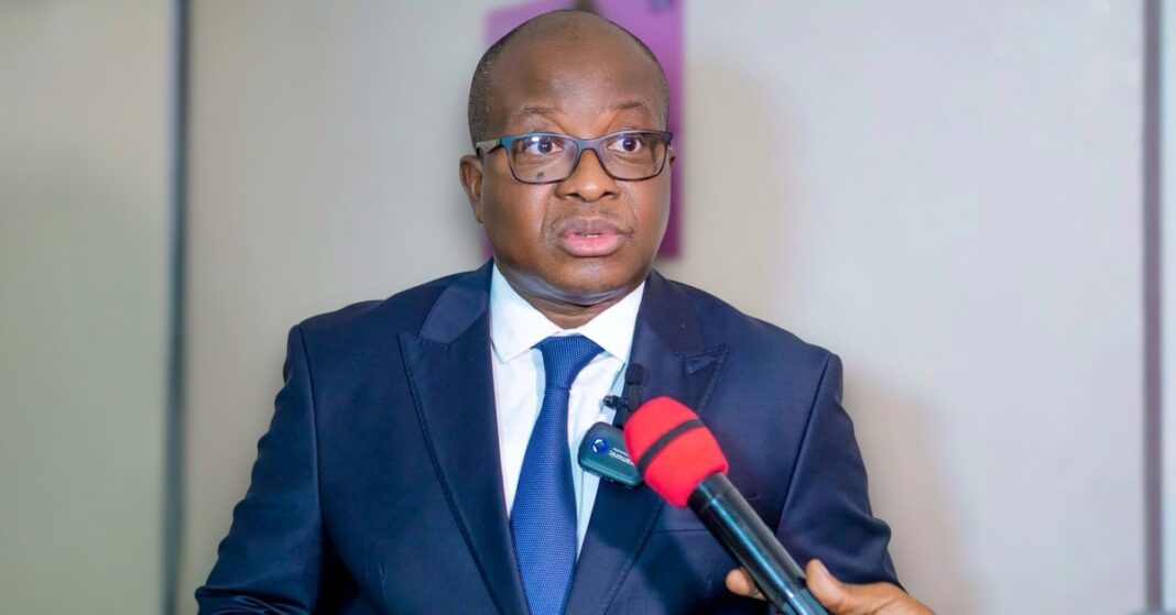 Hervé Ndoume Essingone apaise les tensions à l’ENS