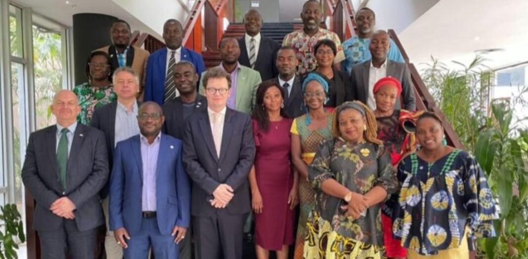 Flotte fantôme : le Gabon et le Royaume-Uni unissent leurs forces face à un défi maritime majeur