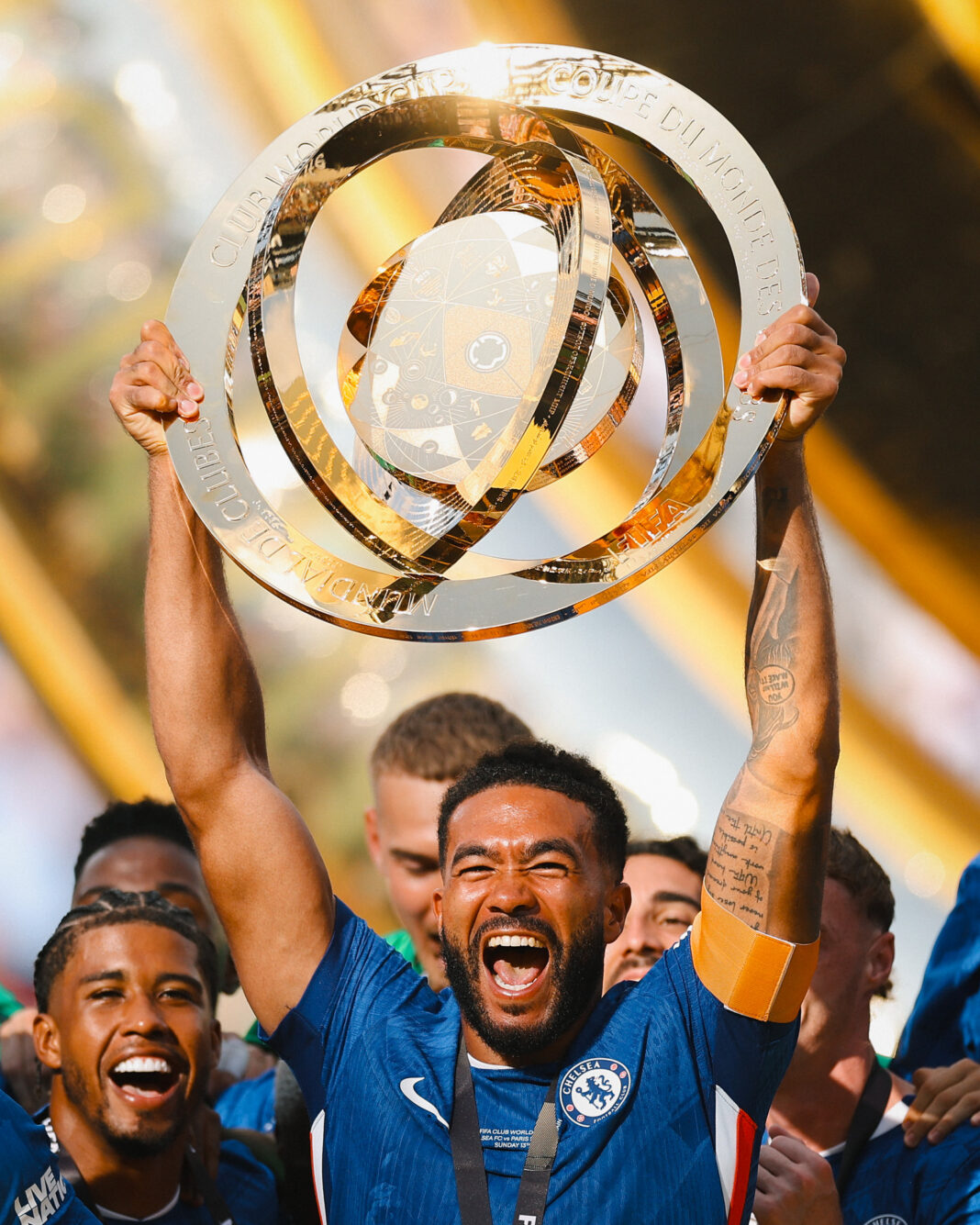 Chelsea fait plier le Paris Saint-Germain : une victoire qui relance les ambitions londoniennes.