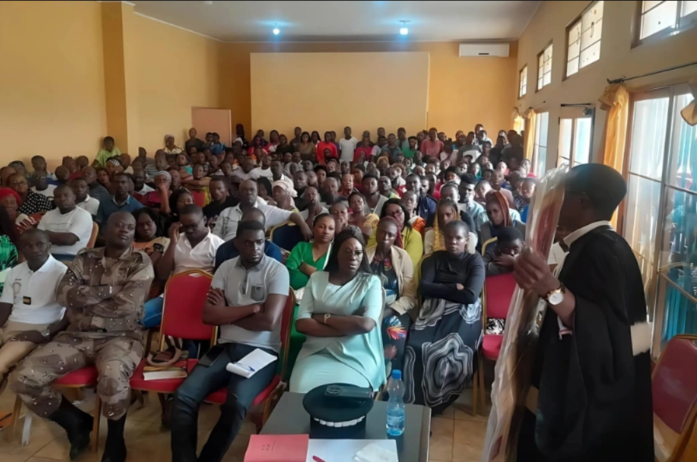 Moanda face au fléau de la drogue : le procureur tire la sonnette d’alarme