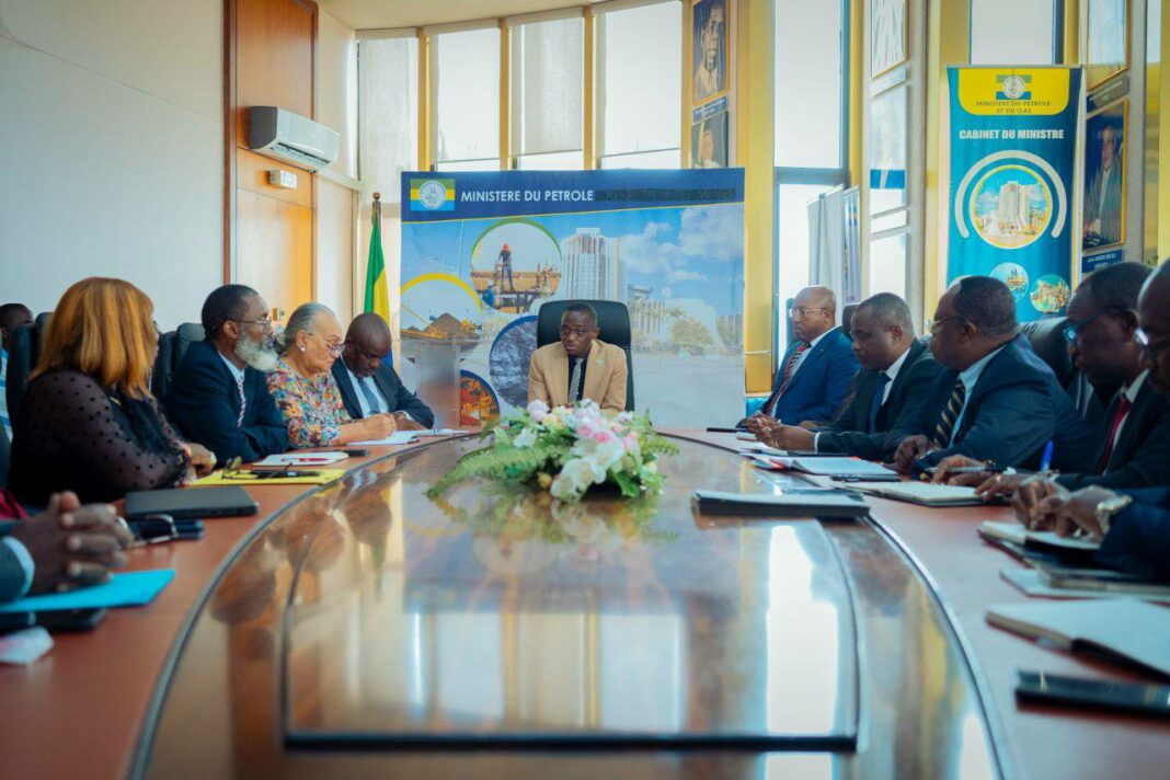 Fin de la précarité dans le secteur pétrolier : le gouvernement serre la vis